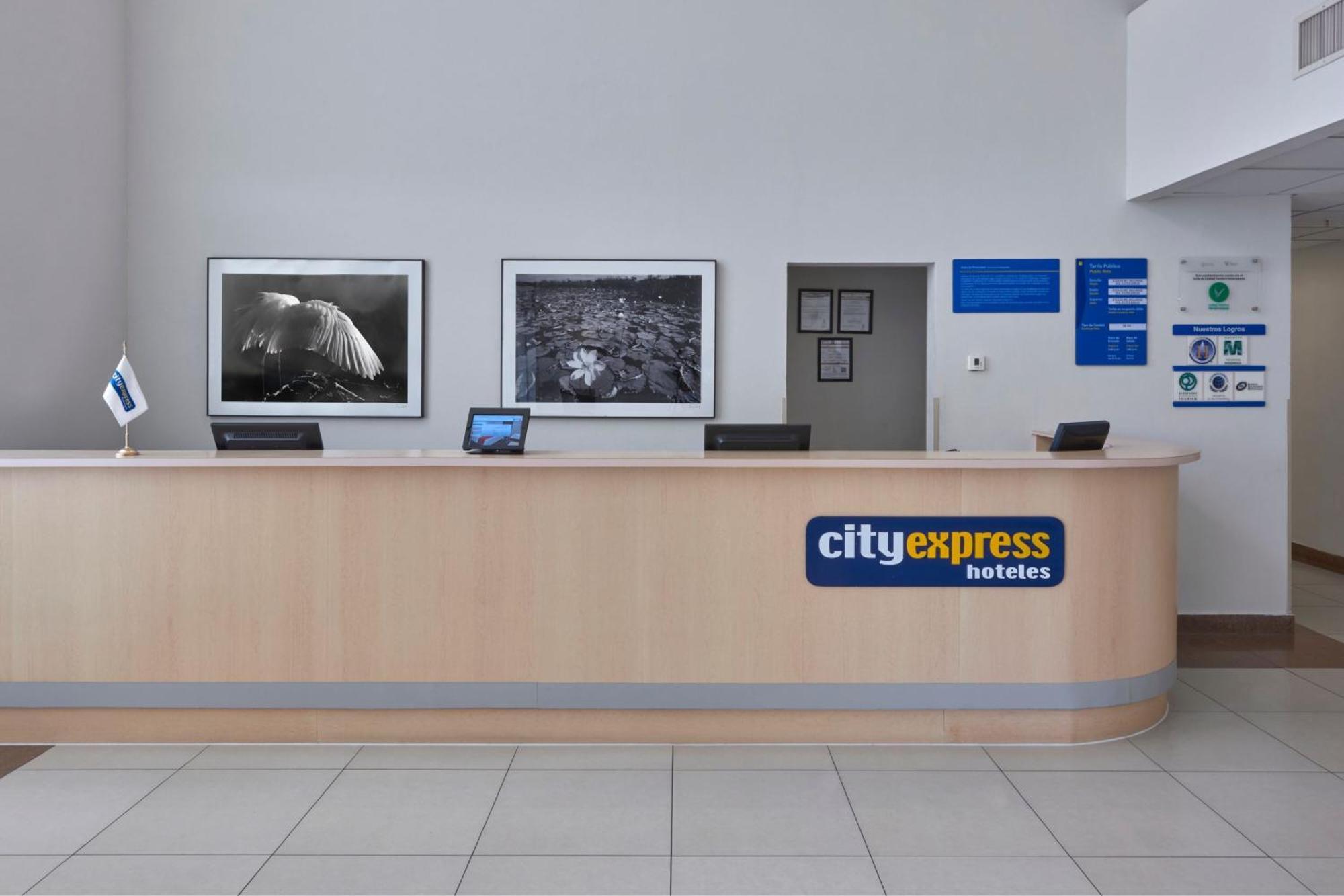 Hotel Express 4*